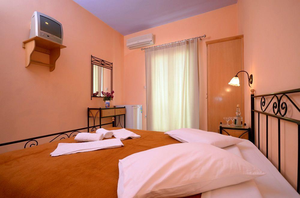 Soula Naxos Hotel Naxos City Exterior foto